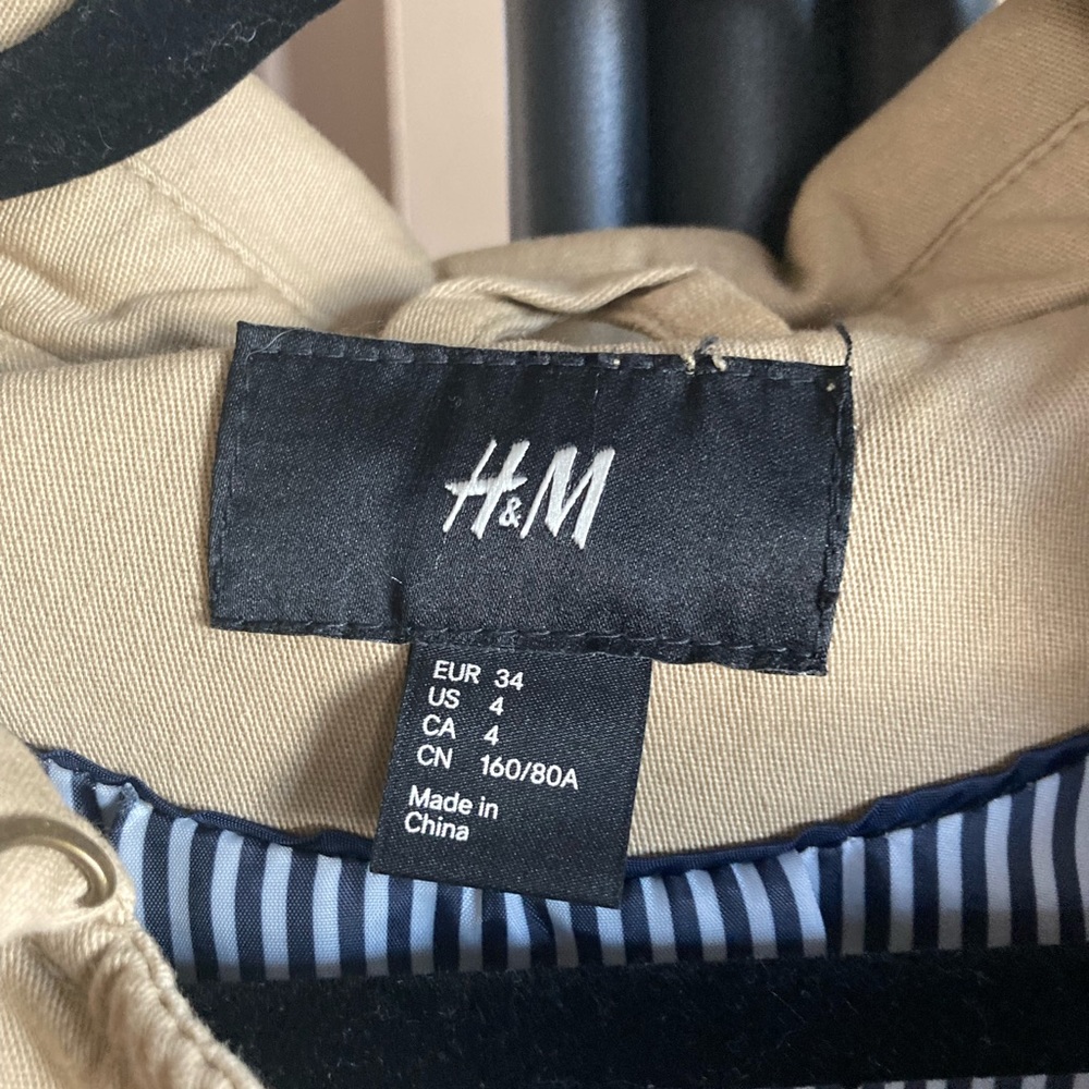 H&M Jacket - Picture 2 of 8